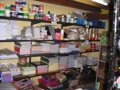 Imagen 2 de 5 de Venta Librería San Isidro Centro