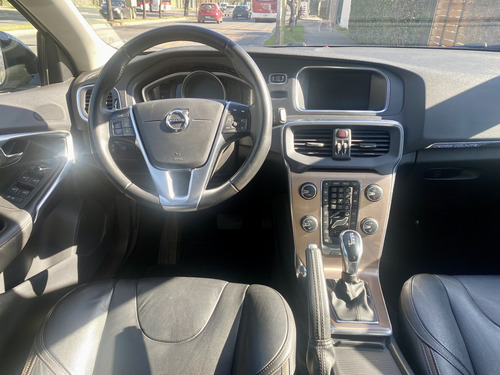 Volvo V40 T5 Awd Plus