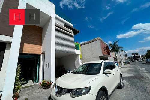 Casa En Venta Privada Las Hadas, Escobedo N.l.