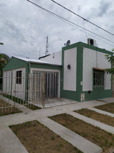 Imagen 2 de 14 de Casa Con Piscina Los Aromos