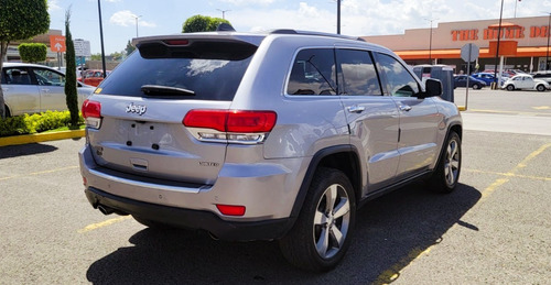 Imagen 8 de 14 de Jeep Grand Cherokee 3.6 Limited Lujo 4x2 Mt