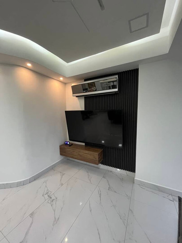 Alexora Cobos Vende Apartamento Con Planta 100%