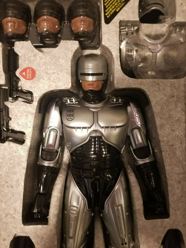 Hot Toys Robocop 1/6 Metal (Usado)