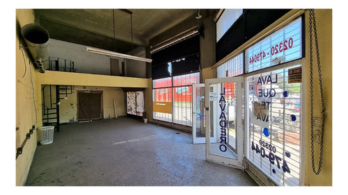 Imagen 5 de 14 de Locales En Esquina - Alquiler