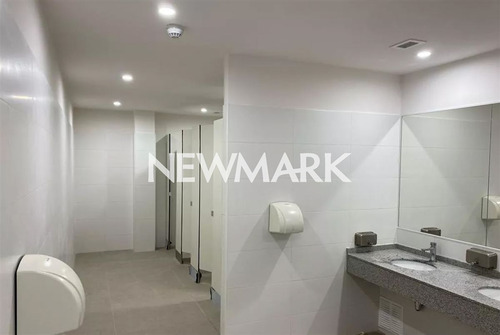 Bodega De 7.900 M2 En Arriendo En Renca