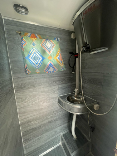 Casa Rodante Camelia 350 Para Cuatro Personas Usada