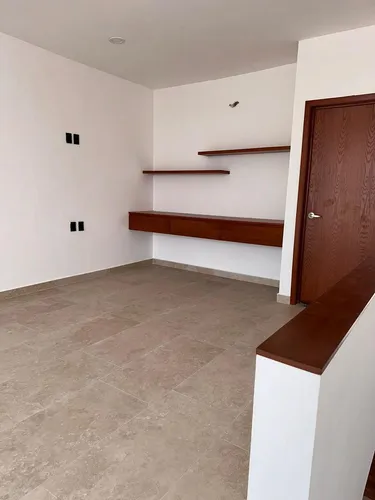 Casa En Fraccionamiento Lomas De La Rioja