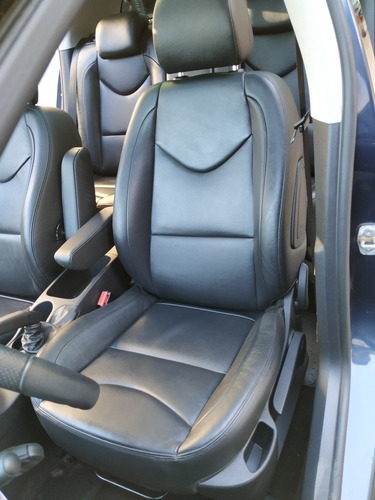 Peugeot 308 2.0 Feline 143cv 2013