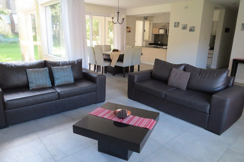 Imagen 7 de 30 de Casa Venta Pinamar Norte 5 Ambientes Garage Doble Losa Radiante Financia/toma Propiedad