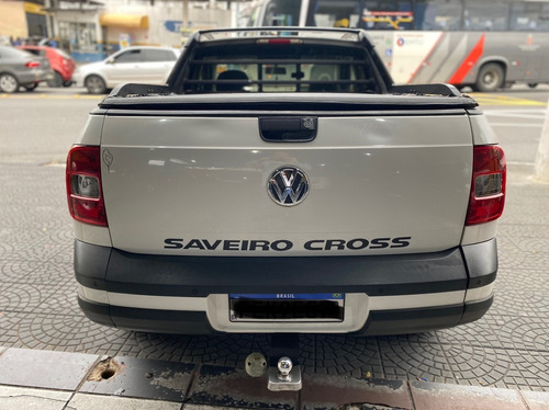 Imagem 2 de 11 de Volkswagen Saveiro 1.6 Cross Ce 8v 2013