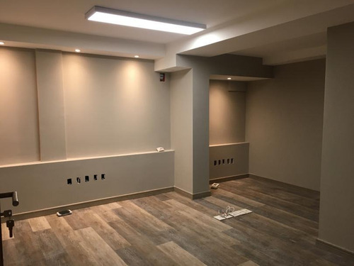 Venta Propiedad De Estilo Reciclada A Nuevo - Con Renta