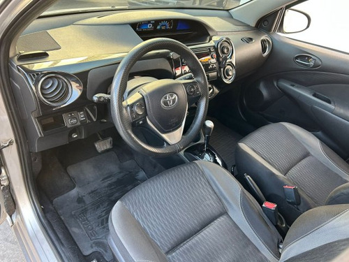 Toyota Etios Sedán Etios Sedán 1.5 XS SEDAN 16V FLEX 4P AUTOMÁTICO