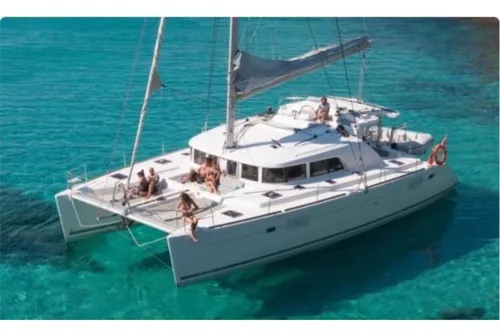Encantador Catamaran Para Renta Por Día