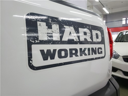 Fiat Strada 1.4 Mpi Hard Working Cs 8v Flex 2p Manual