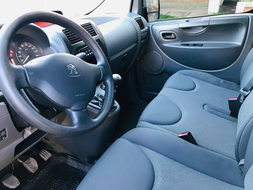 Imagen 5 de 8 de Peugeot Expert 2014 2.0 Hdi Confort