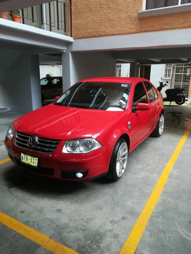 Volkswagen Jetta Clásico 2.0 Cl 5vel Aa Mt 2011