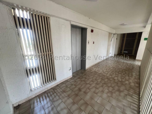 Apartamento En Venta En La Soledad. Maracay Edo. Aragua. Brm