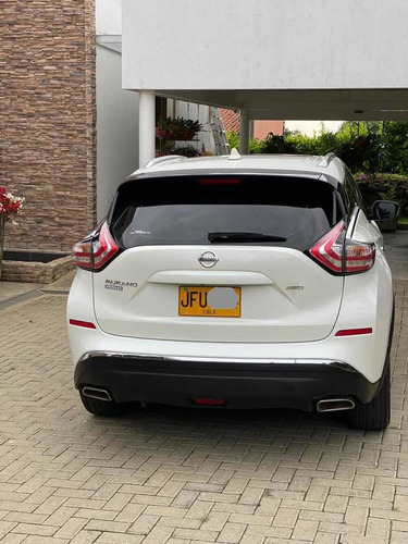 Nissan Murano Crossover