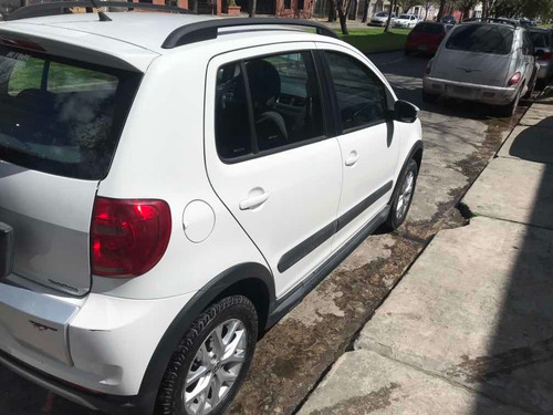 Imagen 2 de 12 de Volkswagen Crossfox 2014 1.6 Highline