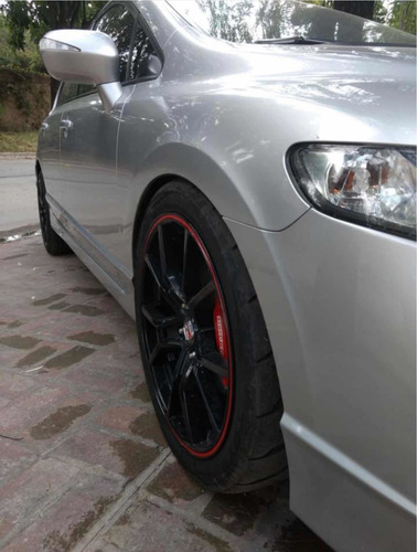 Imagen 2 de 11 de Honda Civic 2.0 Si Mt 2011