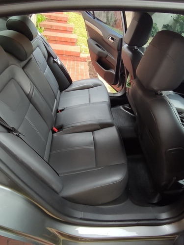 Citroën C4 Lounge 2016 1.6 Hdi 115 Feel Pack