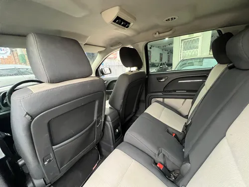 Dodge Journey 2.7 Sxt