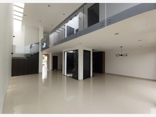 Imagen 10 de 12 de Casa Sola En Venta El Mayorazgo Residencial