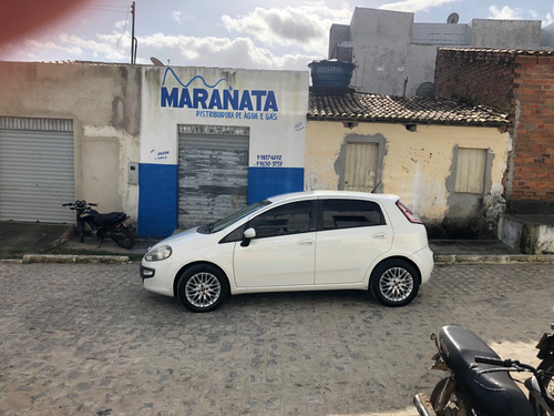Fiat Punto 1.6 16v Essence Flex Dualogic 5p