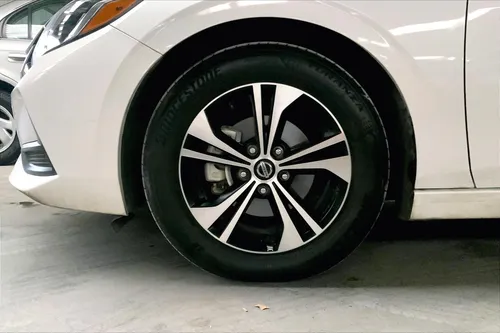 Nissan Sentra 2023