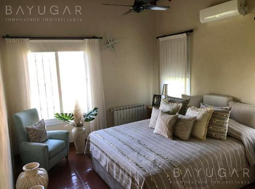Venta Casa - Chacras Del Molino / Exaltación De La Cruz - Lote De 2000 M2