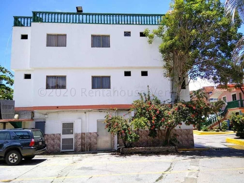 Imagen 2 de 20 de Posada En Venta Higuerote