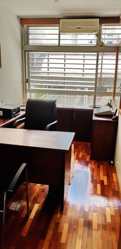 Destinado A Estudio O Consultorio 3 Privados