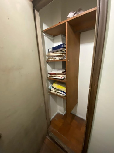 Moneda / Mac Iver Amplio Dpto. 3 Dorm. Y 2 Baños