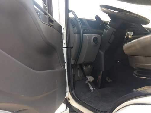 Vw 24280 14/14 - Chassi - R$ 185.000