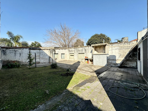 Casa De Tres Ambientes En Venta, Llavallol, Lomas De Zamora