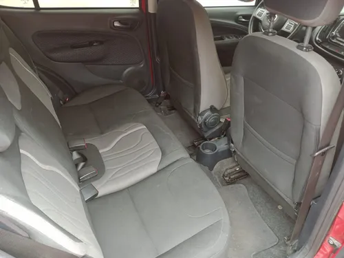 Fiat Uno Full equipo