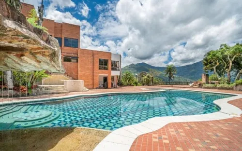 Finca En Venta En Vereda El Noral. Cod V12664