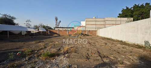 En Venta Amplios Terrenos Con Conexion A Servicios En Col. Vicente Guerrero En Cuautla 