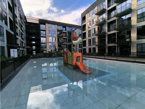 Aparta Estudio Amplio En Arriendo Av Centenario