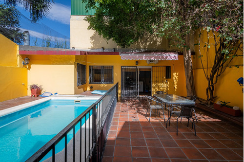 Venta Ph Refaccionado 3 Ambientes Con Piscina Y Patio En Villa Real