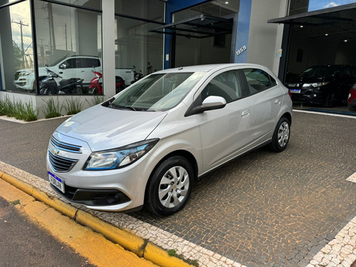 Chevrolet Onix 1.4 MPFI LT 8V FLEX 4P AUTOMÁTICO