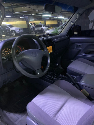 Imagen 10 de 12 de Toyota Meru