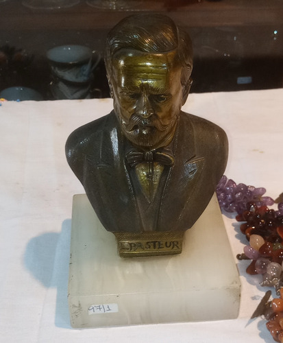 Antiguo Busto Figura De Bronce Con Base Marmol Impecable N97 (Usado)
