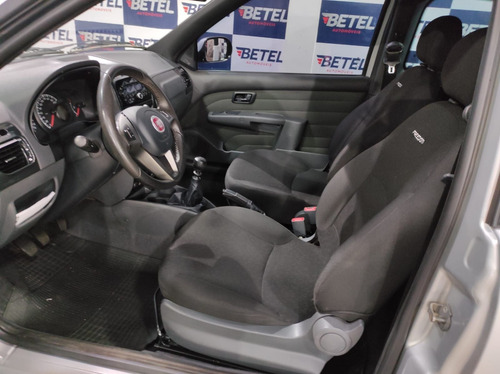 Imagem 8 de 9 de Fiat Strada Freedom 1.4 Flex 8v Cd 2018/2019