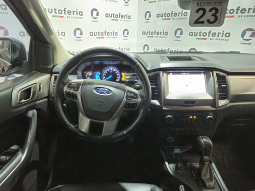 Ford Ranger 3.2 TDI 4X4 DC BLACK AT L19