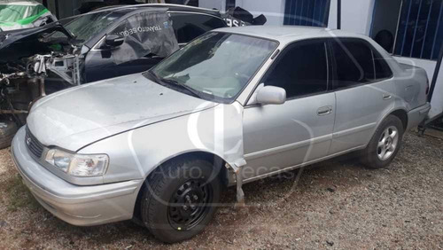 Imagem 2 de 9 de Sucata Corolla 2001 Aut - Veiculo Para Retirada De Peças