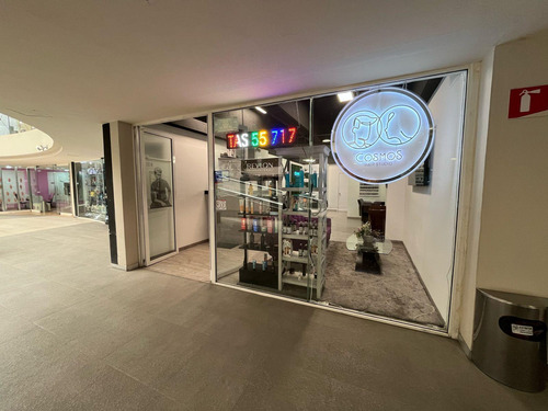 Se Traspasa Estudio De Belleza En Multiplaza Arboledas
