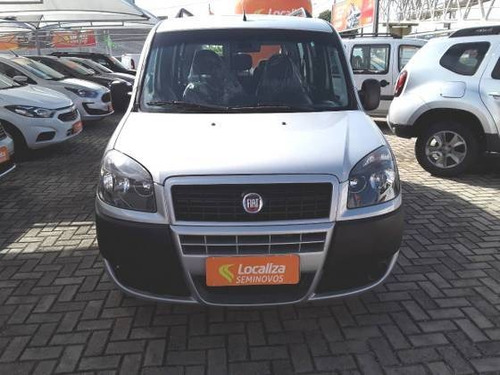 Imagem 1 de 9 de Fiat Doblò 1.8 Mpi Essence 7l 16v Flex 4p Manual