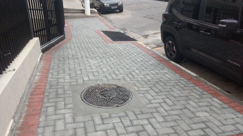 Assentamento De Piso Intertravado (tijolinho De Concreto )