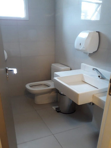 Imagem 11 de 17 de Oportunidade Sala Alpha Medical Center - 29,00 M2 Com Piso - Alphaville - Sfl631 - 69507831